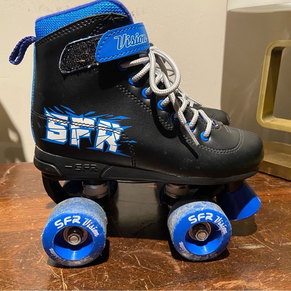 SFR Vision Roller Skates SZ 2